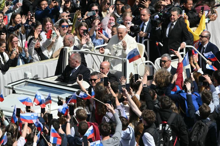 Papa Francisco encabezó celebración del Domingo de Ramos