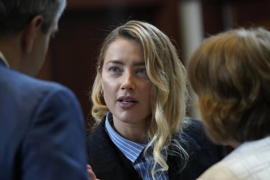 El juicio es lo “más doloroso” que ha vivido, asegura Amber Heard