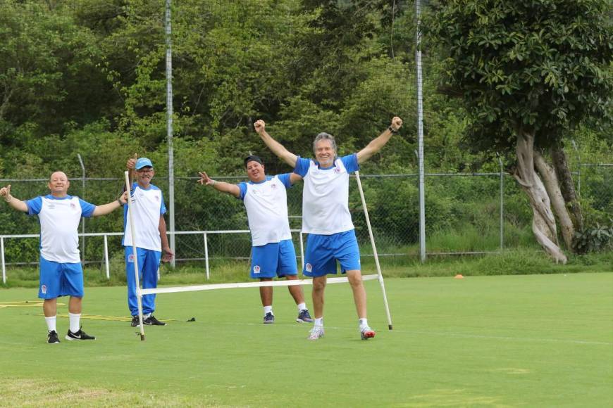 Olimpia estrena uniforme, confirman lesionado y legionario se queda entrenando