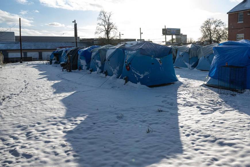 Al menos 17 personas han muerto en tormenta invernal que azota Estados Unidos