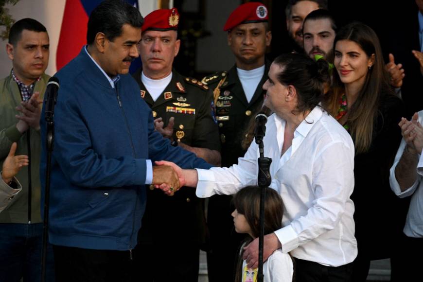 “¡Lo logramos!”: Nicolás Maduro celebra liberación de Alex Saab