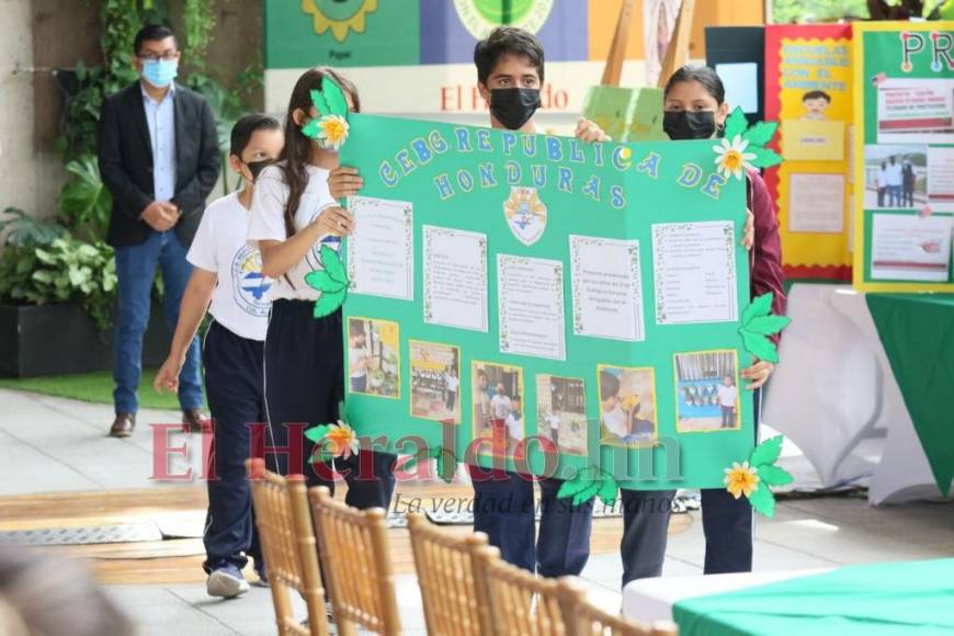 Exitoso cierre de Escuela Amigables con el Ambiente (Fotos)