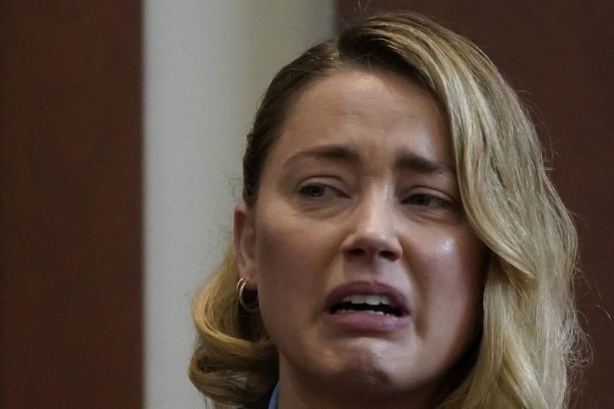 El juicio es lo “más doloroso” que ha vivido, asegura Amber Heard