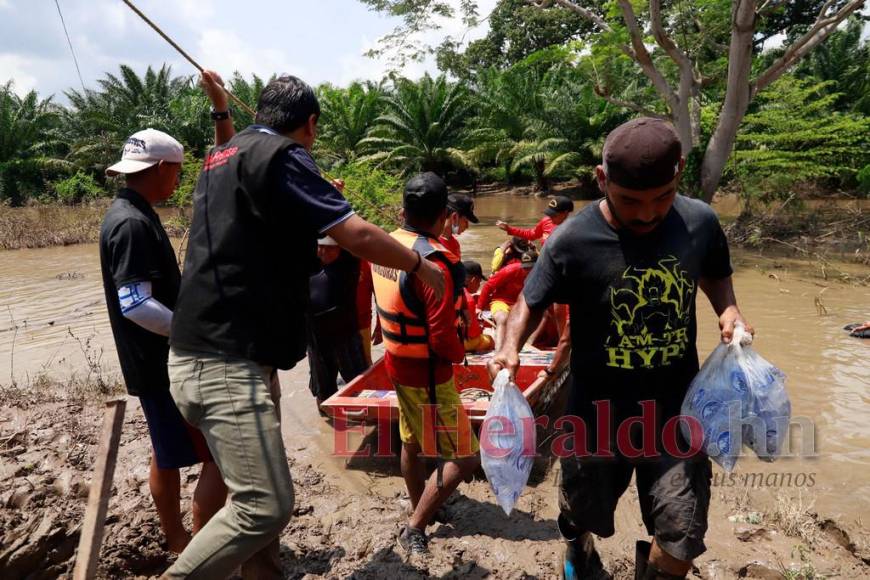 Hambrientos, temerosos y enfermos: Afectados por las lluvias en Choloma claman por ayuda