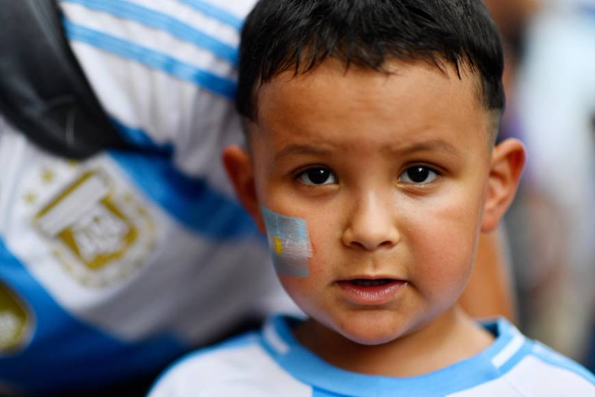 Copa América: ¡Ambientazo en la previa de Argentina y Ecuador! Antonela es sensación