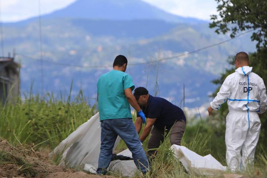 Dantesco: hallan cadáver encostalado cerca de la represa Los Laureles de la capital