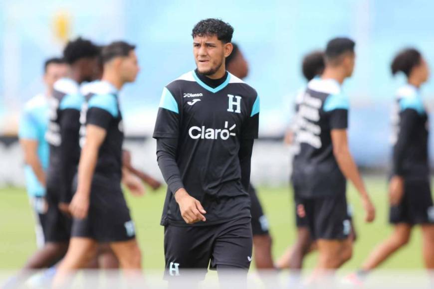 Reinaldo Rueda afinó detalles en microciclo para partidos de Liga de Naciones