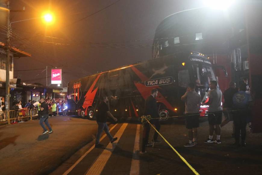 Imágenes del ambiente en la final entre Alajuelense y Olimpia en Liga Concacaf 2022