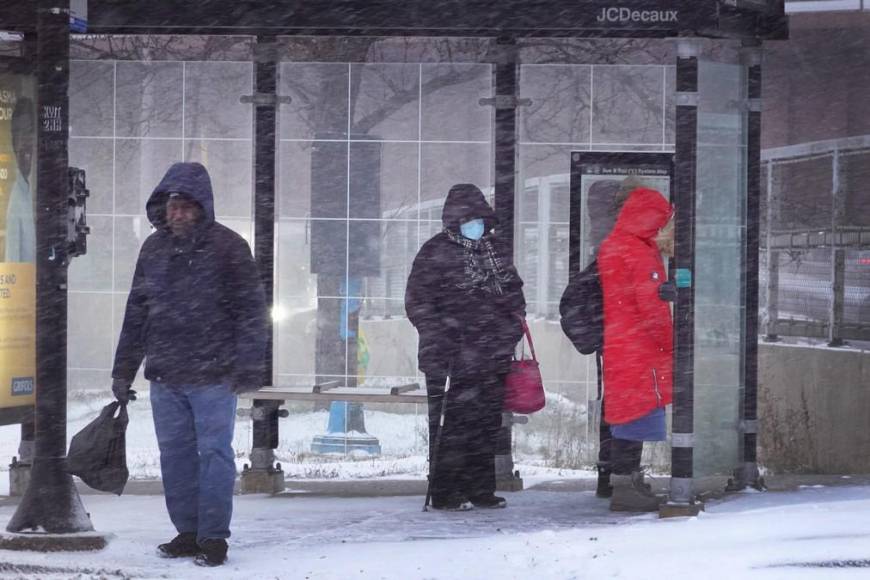 ¿A qué se debe la histórica tormenta de nieve que azota a Estados Unidos?