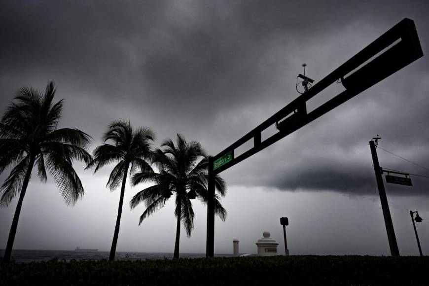 Estado de emergencia en Florida por inundaciones