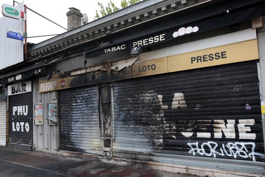 Disturbios en Francia causaron daños por 20 millones de euros en transportes