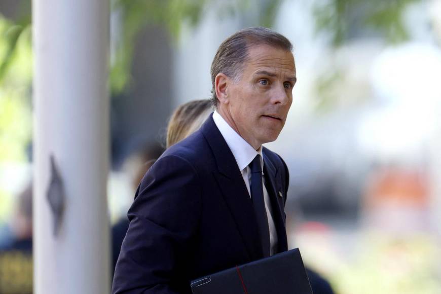 Hunter Biden acude a juicio por posesión ilegal de armas