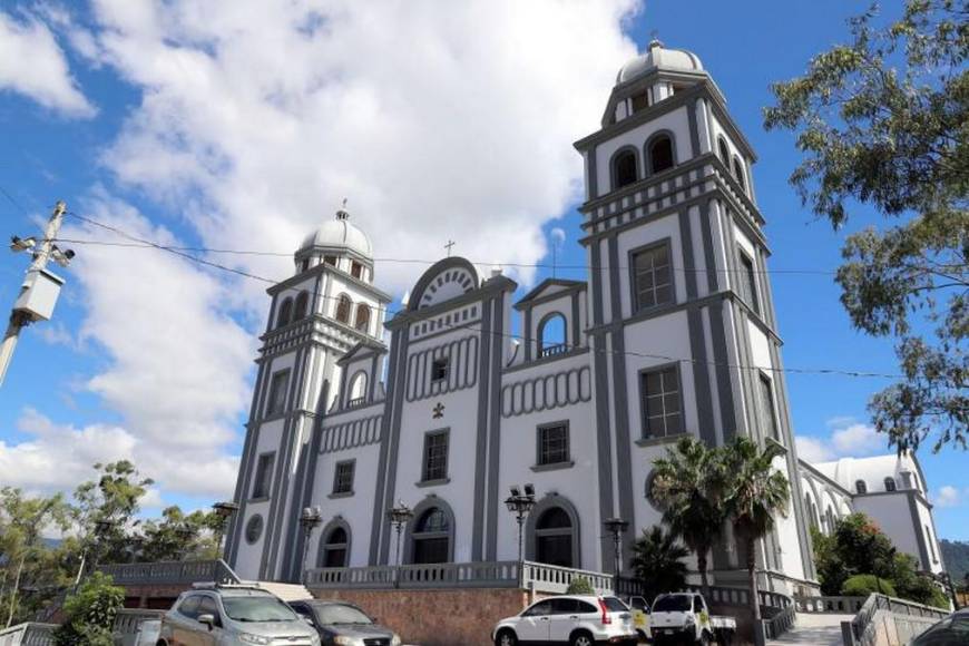 Con recorrido por toda Honduras inicia el 276 aniversario de la Virgen de Suyapa