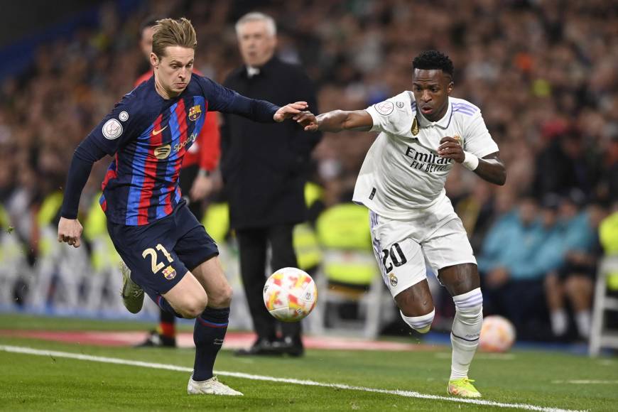 El Rey se autosaboteó: Así sonrió Barcelona en el Santiago Bernabéu ante Real Madrid