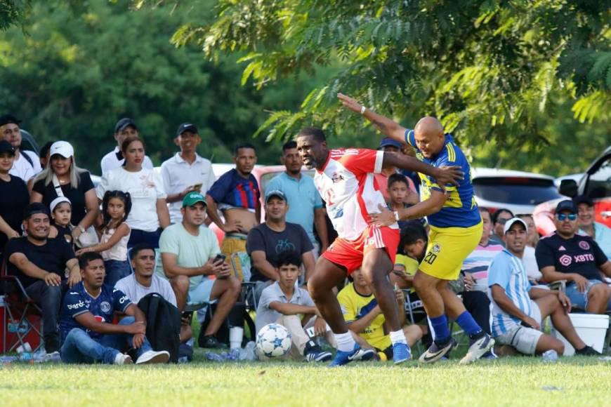 Así es la vida de Hendry Thomas tras su retiro del fútbol profesional