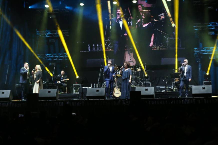 Así se vivió el concierto de Mocedades en Honduras