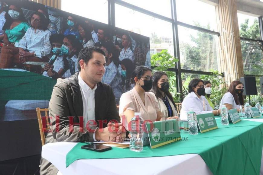 Exitoso cierre de Escuela Amigables con el Ambiente (Fotos)