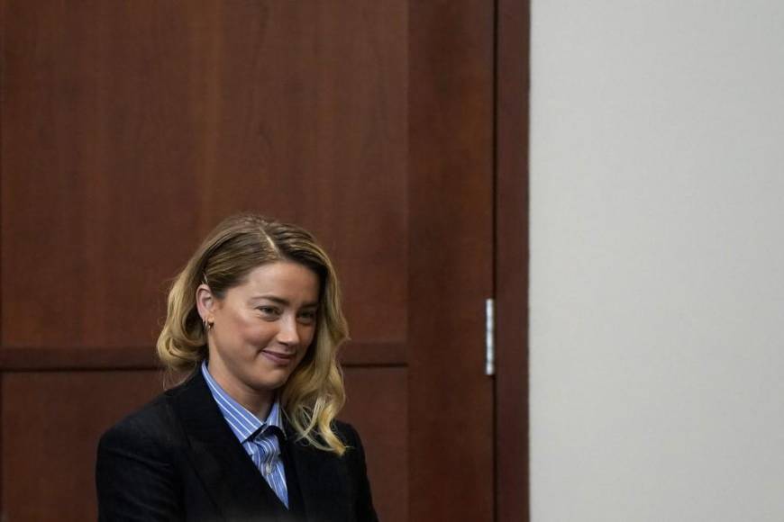 El juicio es lo “más doloroso” que ha vivido, asegura Amber Heard