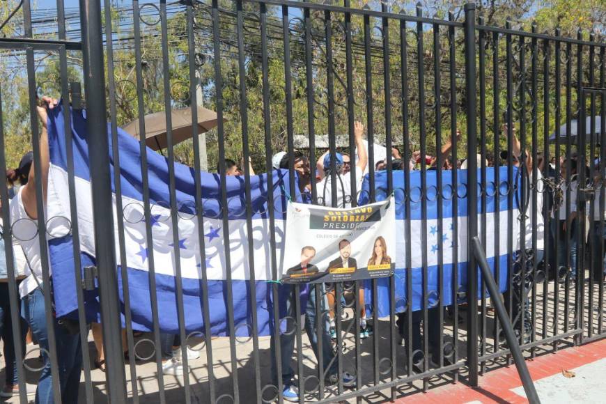 BOC protesta frente a la CSJ por rotaciones ilegales en las salas del Poder Judicial