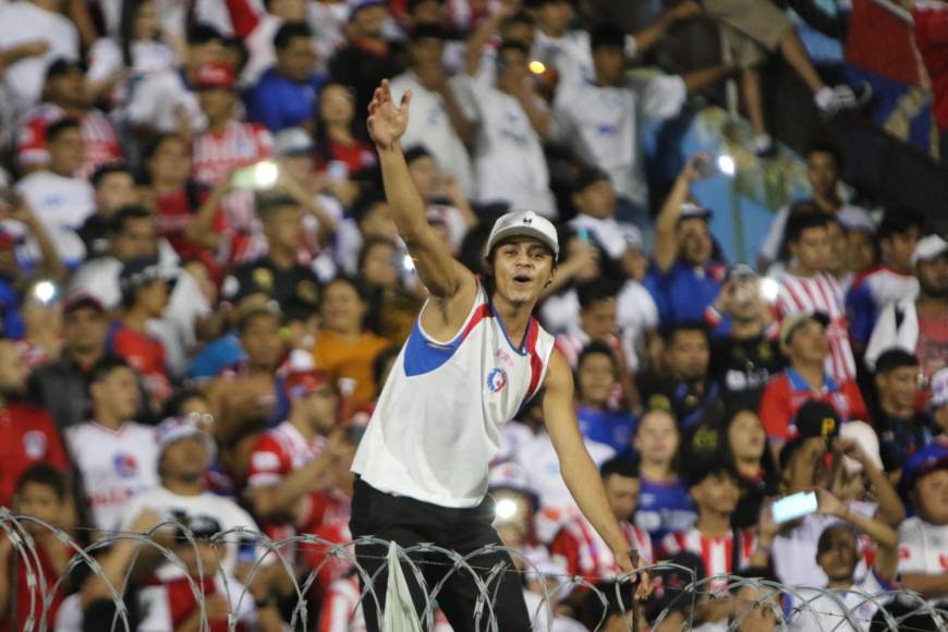 ¡Ruge león! Así fue el festejó del Olimpia por la clasificación a la final