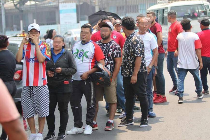 Las prohibiciones que deben cumplir aficionados que asistan a la final Olimpia - Olancho