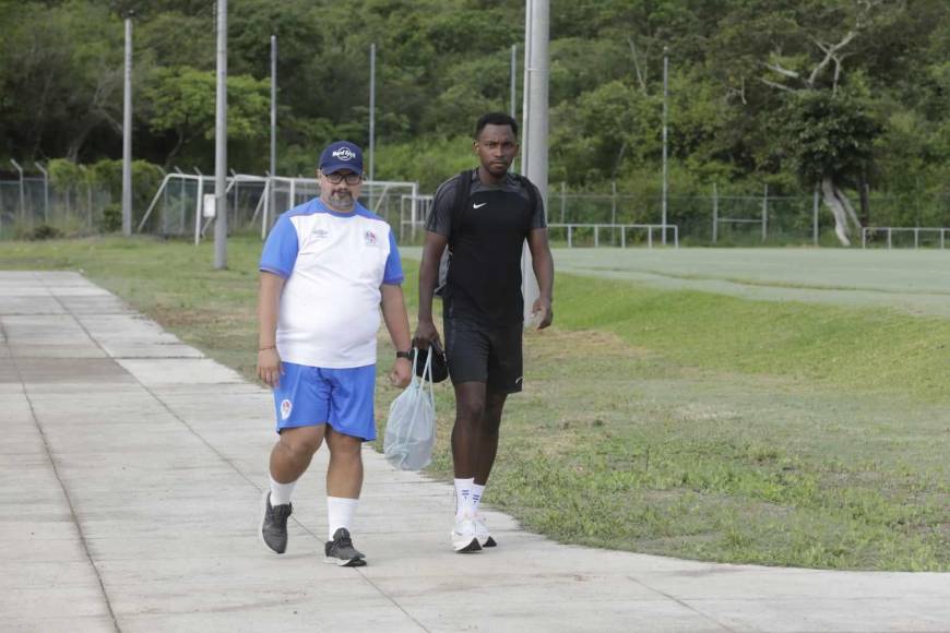 Así fue el regreso de Alberth Elis a entrenamientos del Olimpia