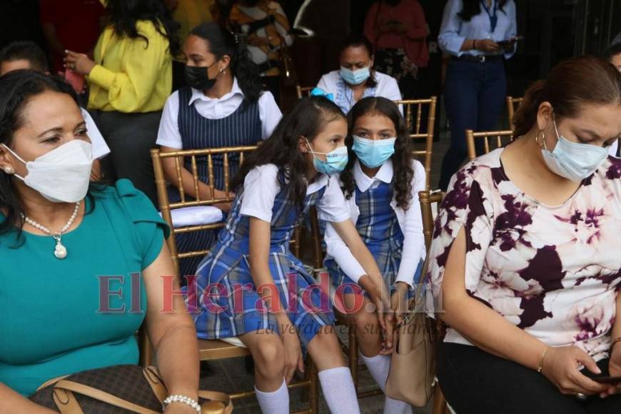 Exitoso cierre de Escuela Amigables con el Ambiente (Fotos)