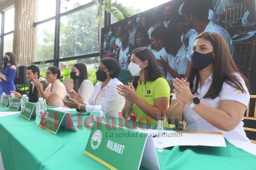 Exitoso cierre de Escuela Amigables con el Ambiente (Fotos)