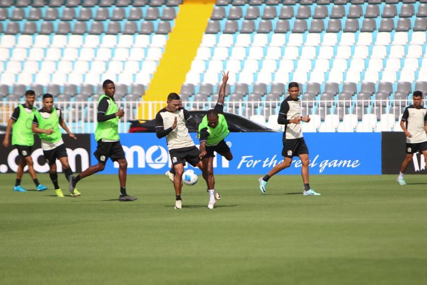 Olimpia realizó su último entreno previo al duelo ante CAI en el Nacional: Con bajas