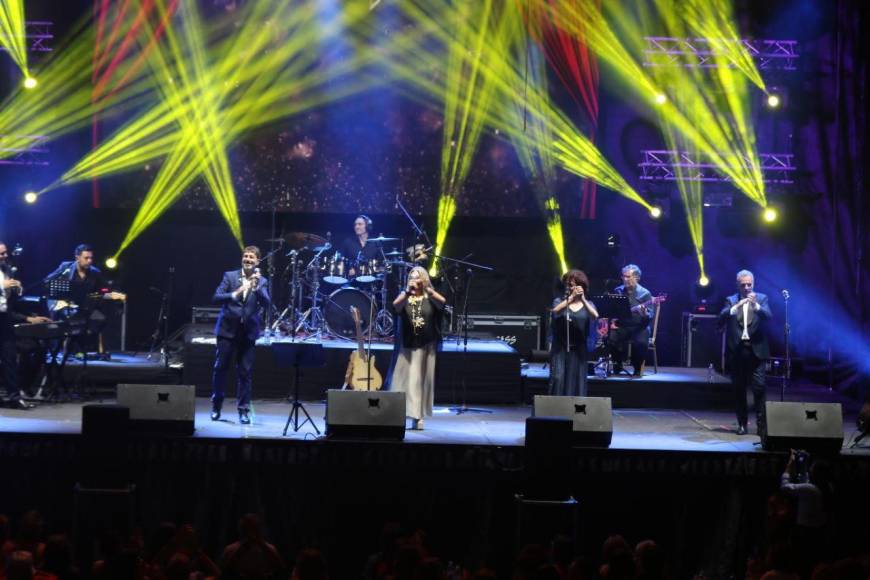 Así se vivió el concierto de Mocedades en Honduras