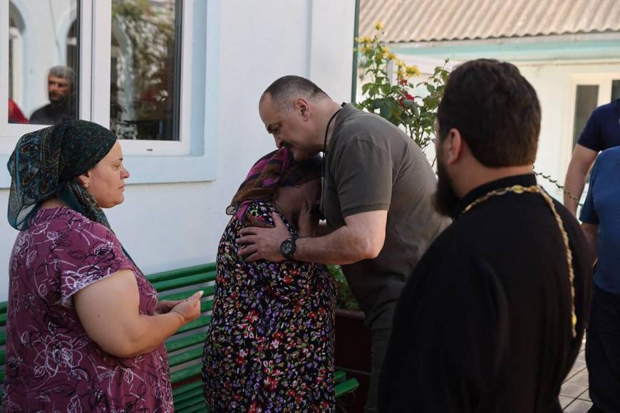 Suman 19 muertos en ataques contra iglesias ortodoxas y una sinagoga en Rusia