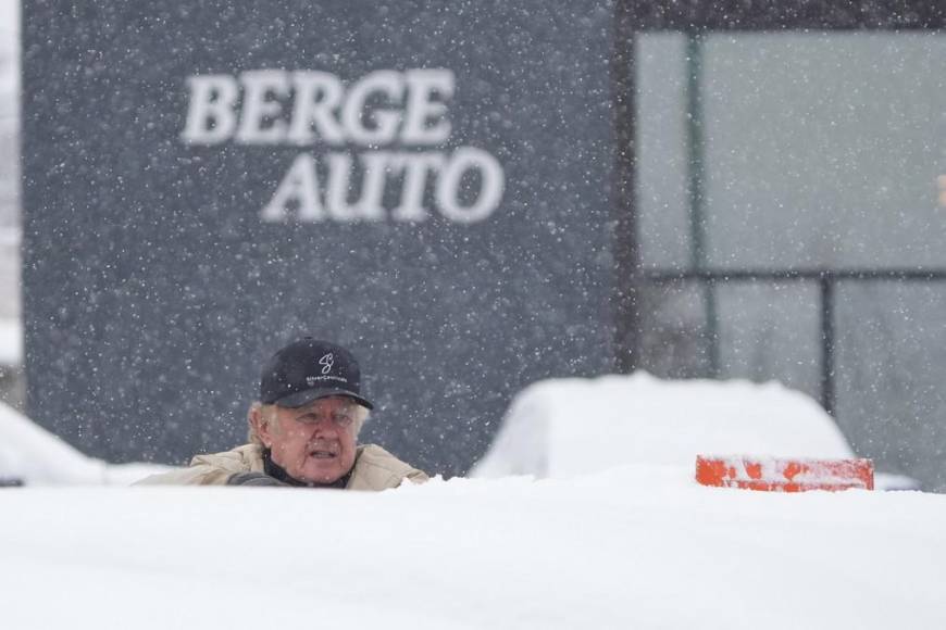 Lo que debe saber sobre la tormenta invernal “única en una generación” que afectará a casi todo Estados Unidos