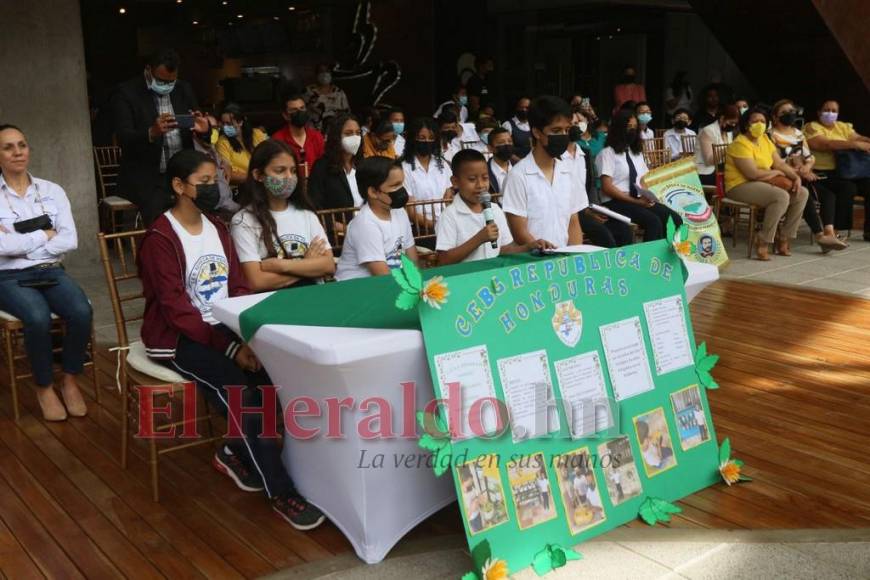 Exitoso cierre de Escuela Amigables con el Ambiente (Fotos)