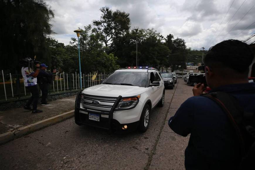 Llega embajadora Laura Dogu a reunión con ministra de Defensa, Rixi Moncada