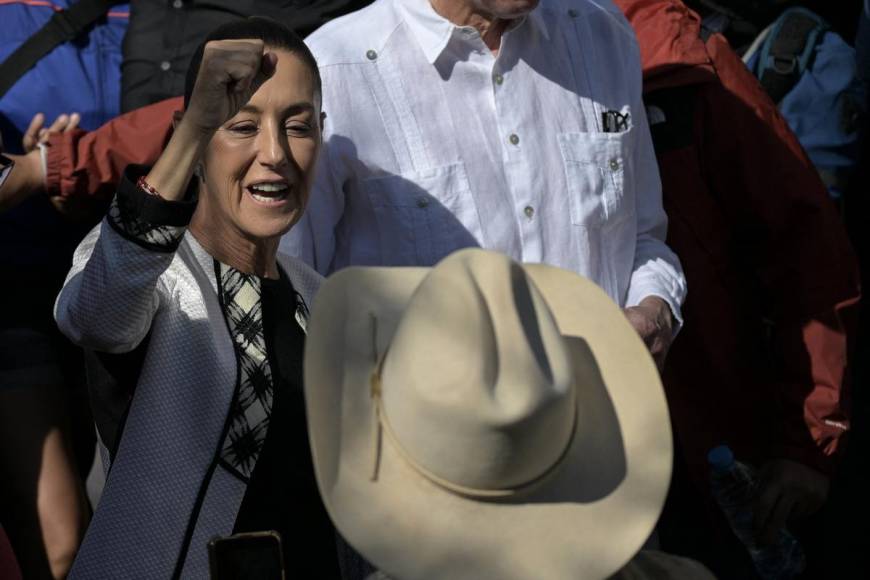 Sheinbaum, Álvarez y Gálvez votan en Ciudad de México