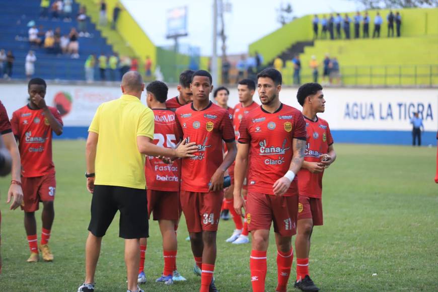 Alegría olanchana, dedicatoria a Dios y decepción aurinegra: las imágenes que dejó la clasificación de Potros FC a la final del Clausura 2023