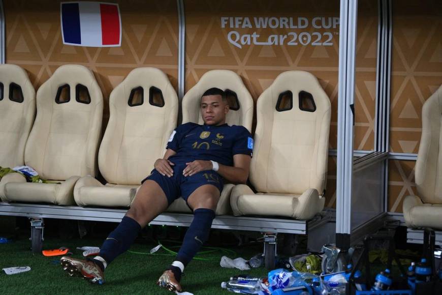 Ira y decepción: la reacción de Mbappé tras perder la copa mundial