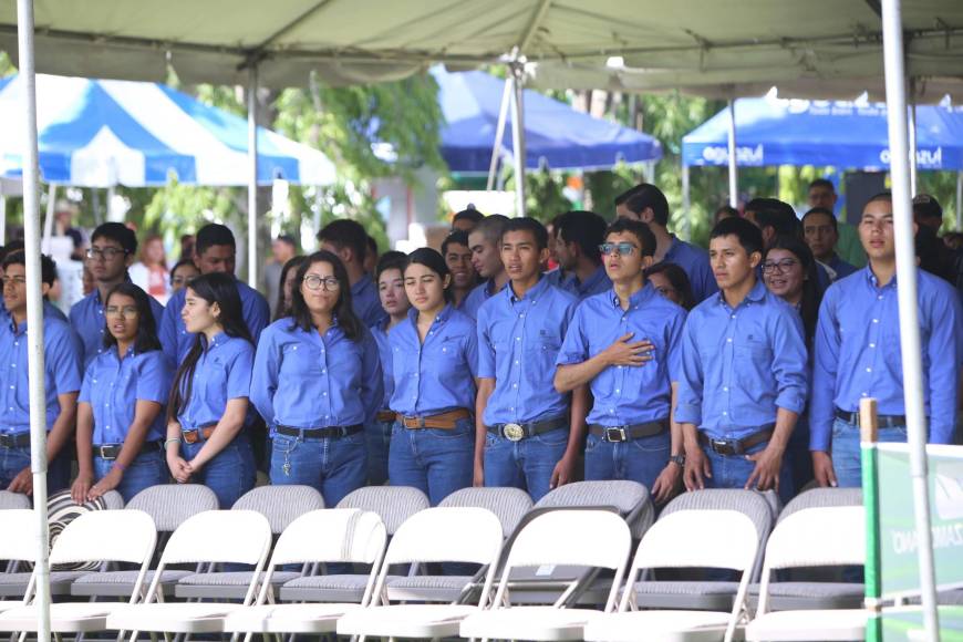 El Zamorano lució sus mejores galas multiculturales