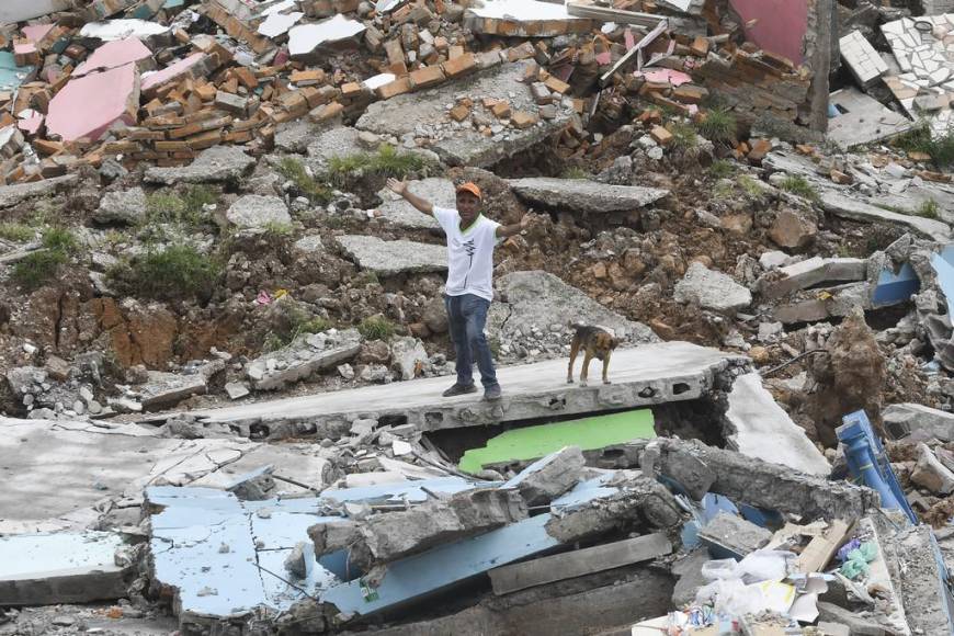 Más de 2 mil personas han sido rescatadas de la colonia Guillén por falla geológica