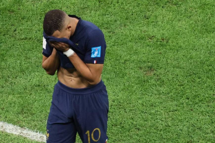 Ira y decepción: la reacción de Mbappé tras perder la copa mundial