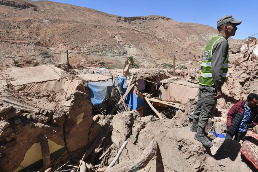 “Están todos debajo de las ruinas”: Marruecos busca sobrevivientes tras brutal sismo