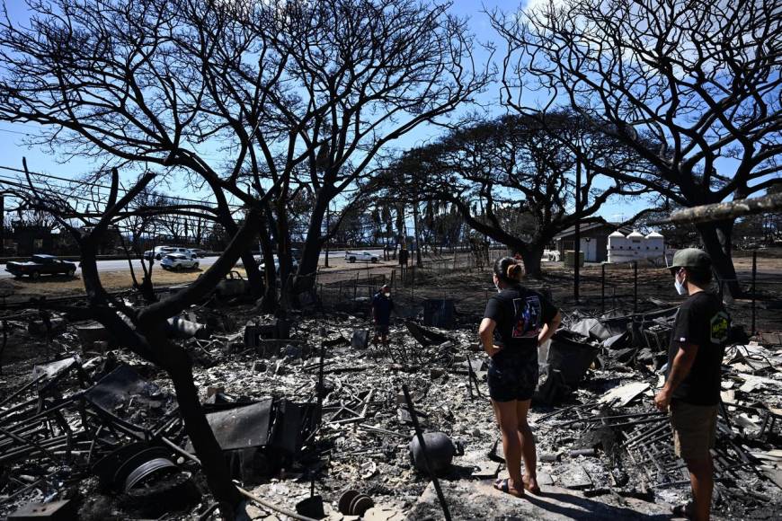 “No puedo creer que Dios permitiese que esto ocurriera”: rabia y desconsuelo en Hawái por incendios