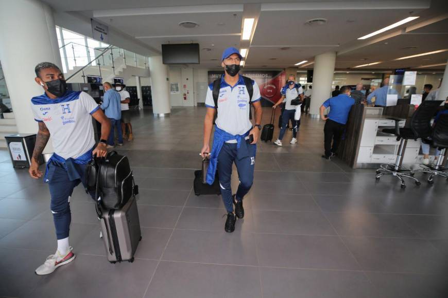 Así fue la llegada de la Selección de Honduras tras su gira en Europa y Asia