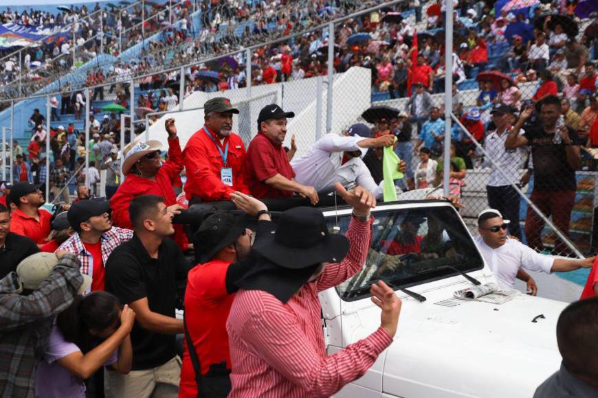 Varios detenidos durante disturbios en marcha de la resistencia dentro del Estadio Nacional