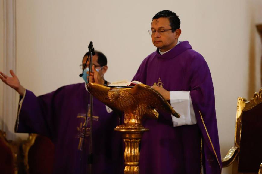 Con devoción y fe: Así se celebra el Miércoles de Ceniza en Honduras