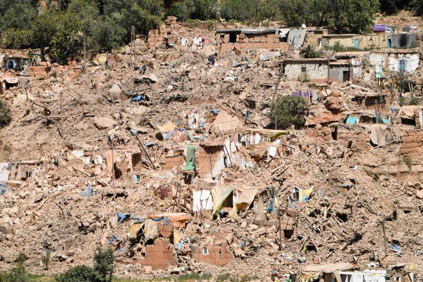 “Están todos debajo de las ruinas”: Marruecos busca sobrevivientes tras brutal sismo