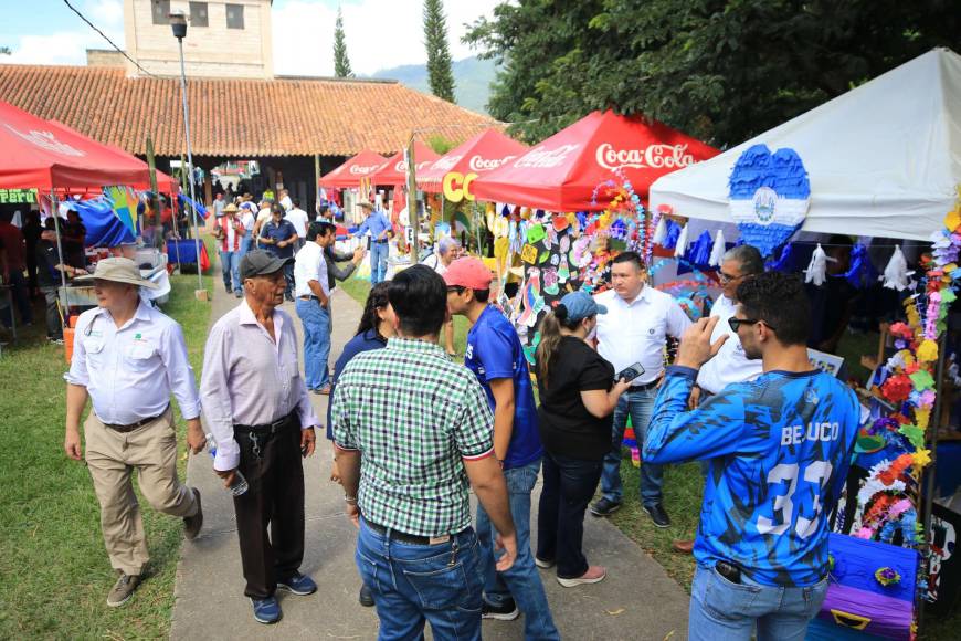 El Zamorano lució sus mejores galas multiculturales