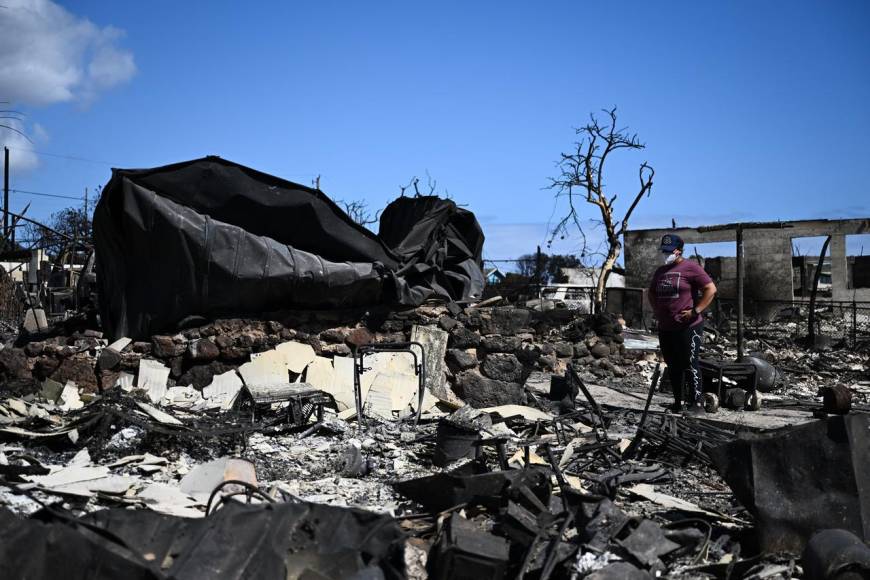 “No puedo creer que Dios permitiese que esto ocurriera”: rabia y desconsuelo en Hawái por incendios