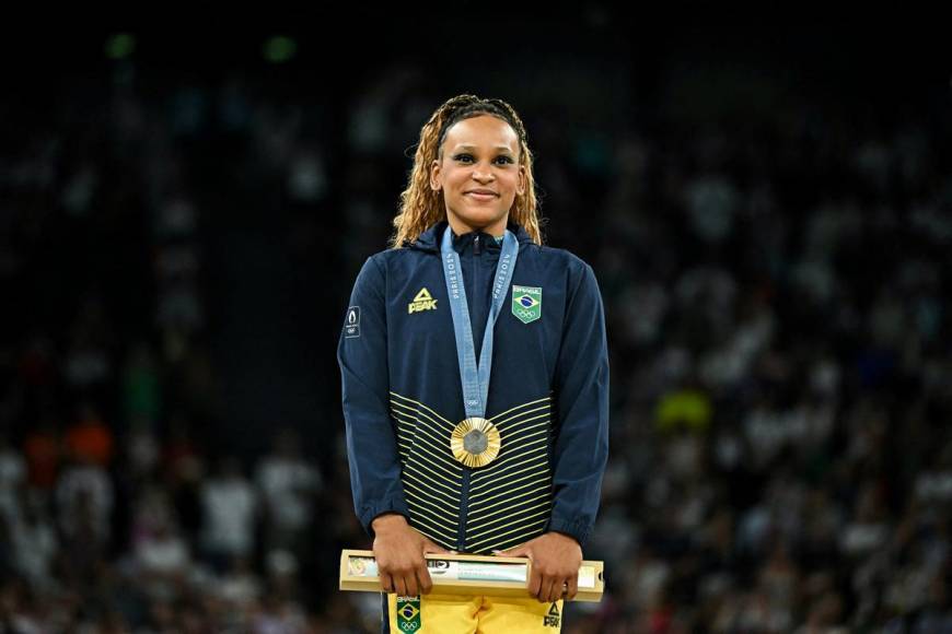 Rebeca Andrade, la brasileña que se llevó el oro en París 2024