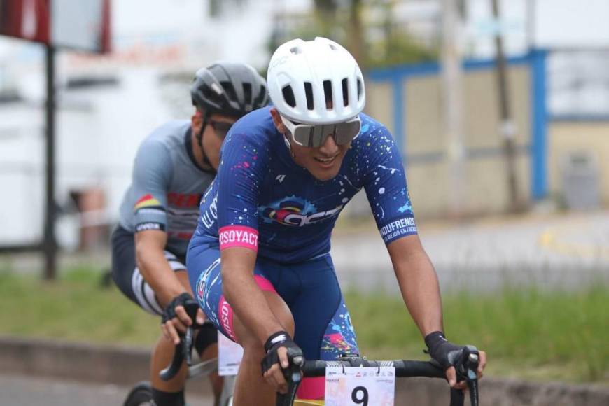 Adrenalina a tope en la categoría Élite de la Vuelta Ciclística; Luis López busca el bicampeonato